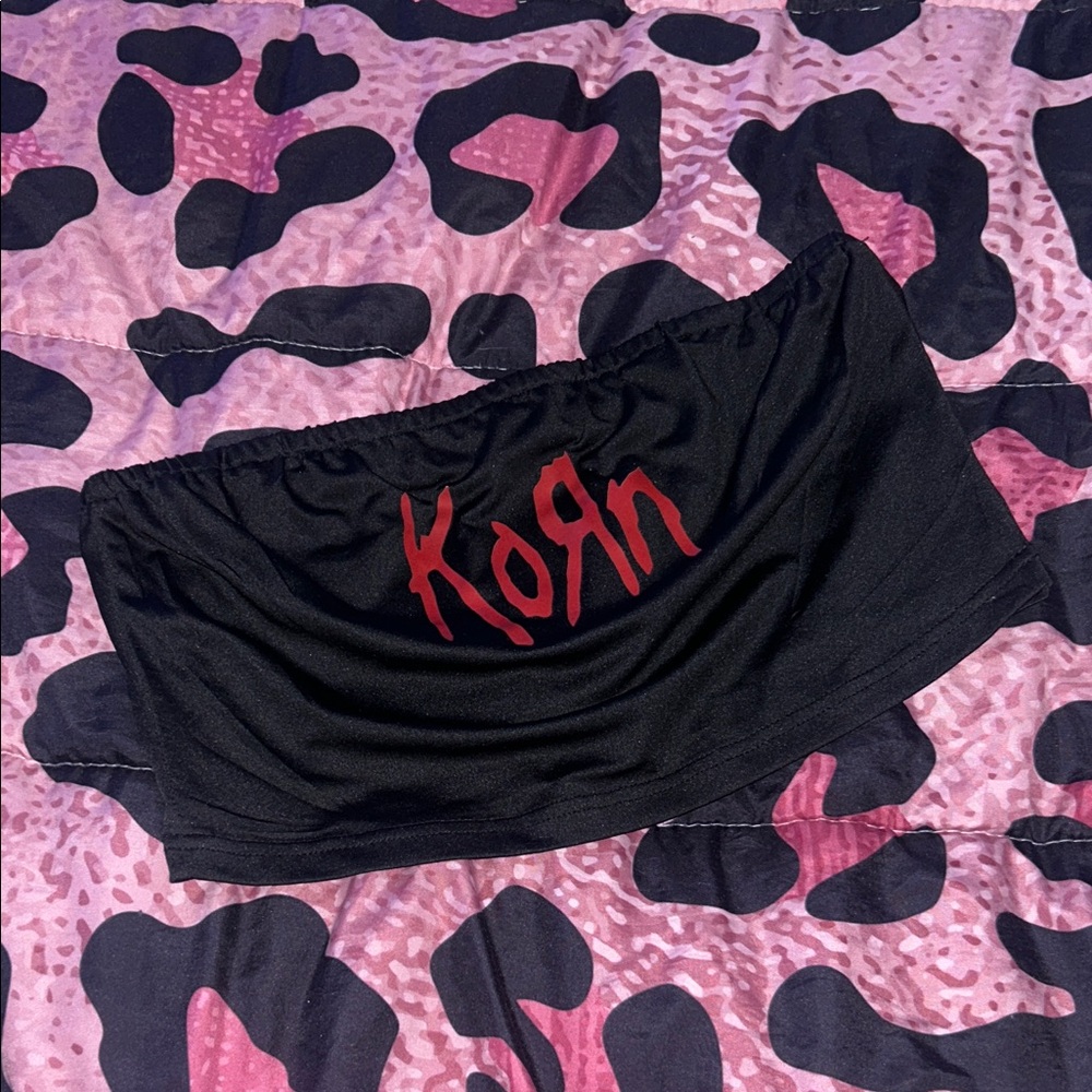 Korn Black Crop Top